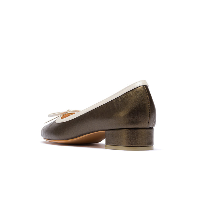 UNA ELAYZA Duo Block Pumps - Green/White
