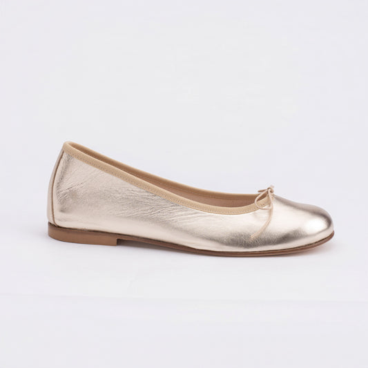 BALLERINA IN GOLD