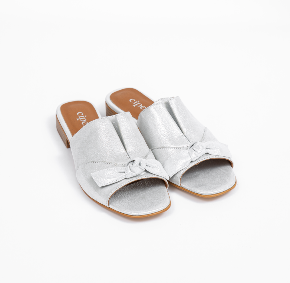 CHESNA Ribbon Mules - Silver