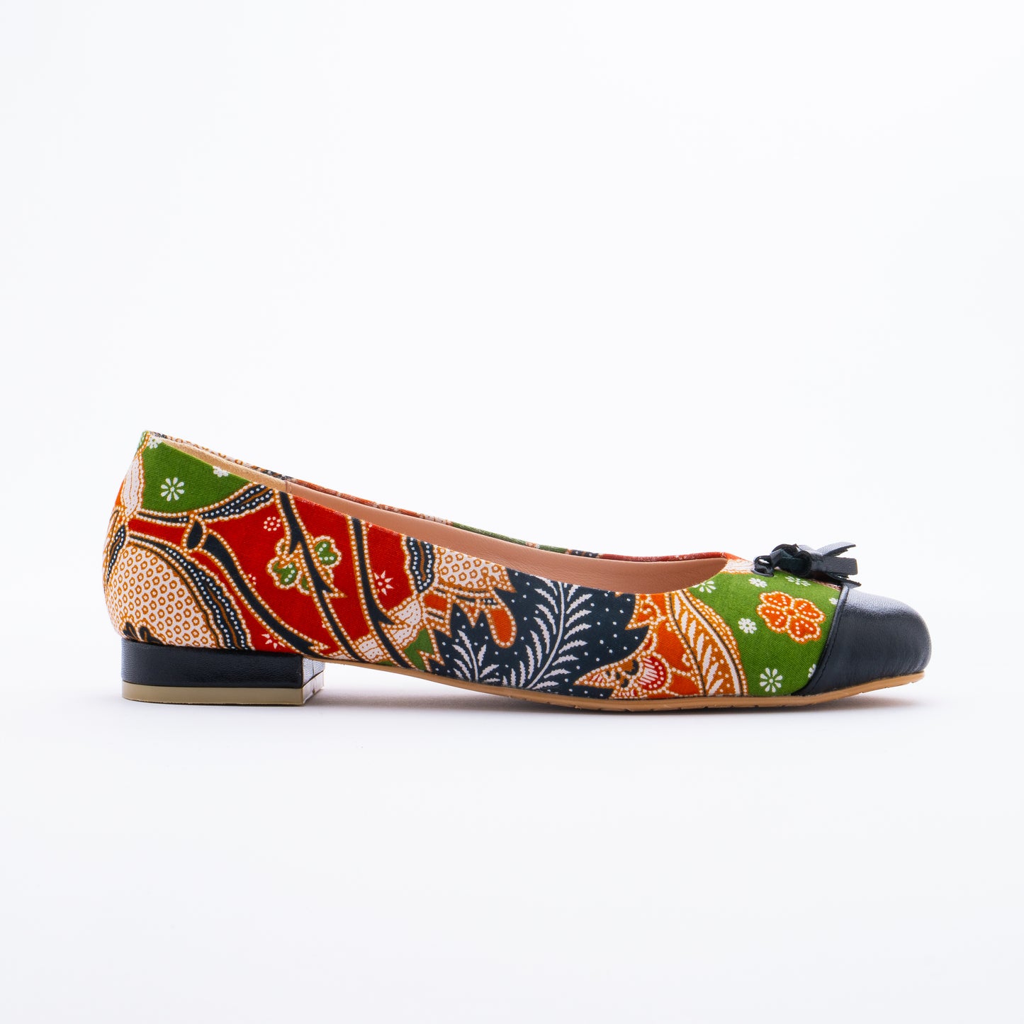 SALWA BATIK TASSEL FLAT PUMPS
