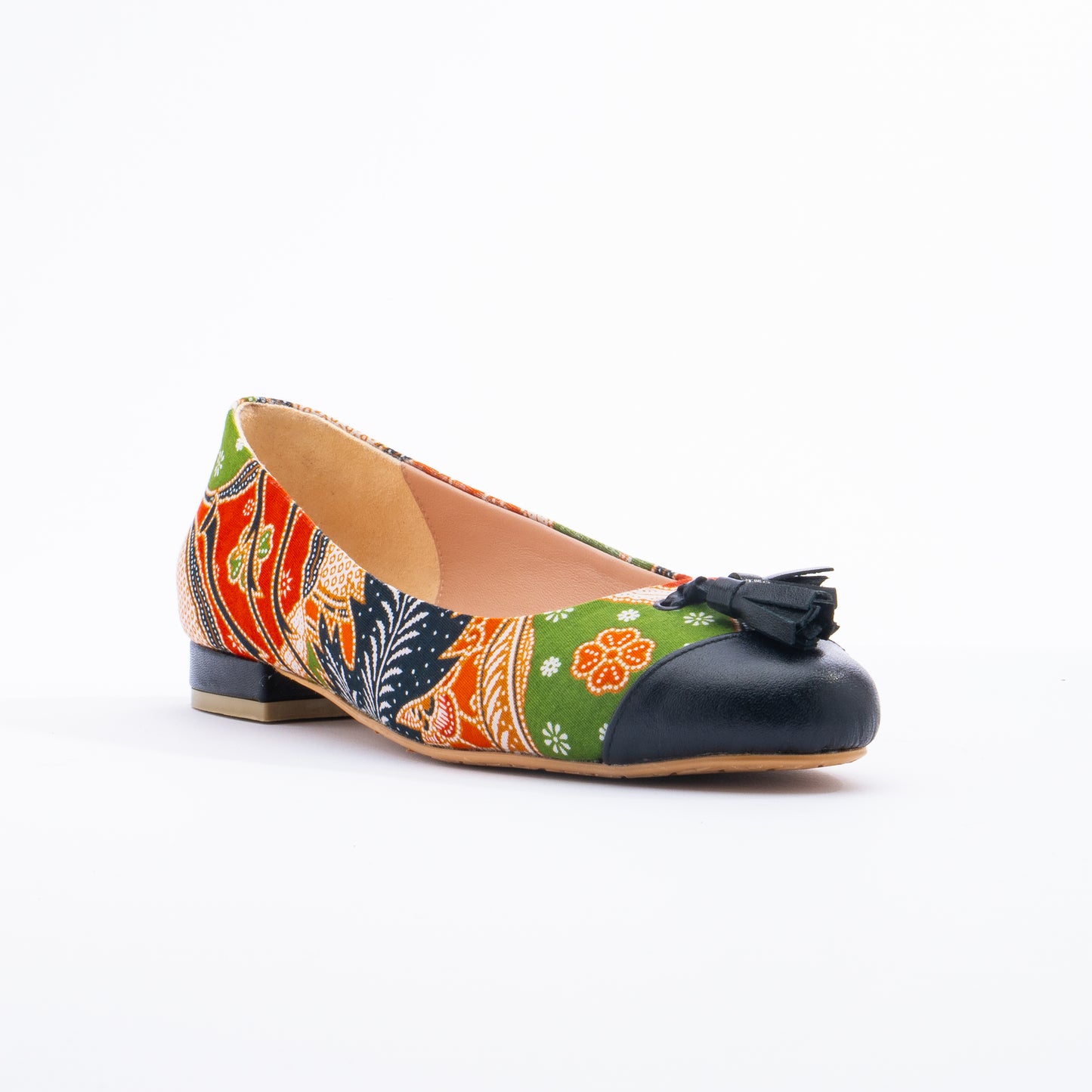 SALWA BATIK TASSEL FLAT PUMPS