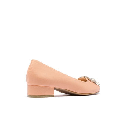 ELAYZA PEACHY KEEN