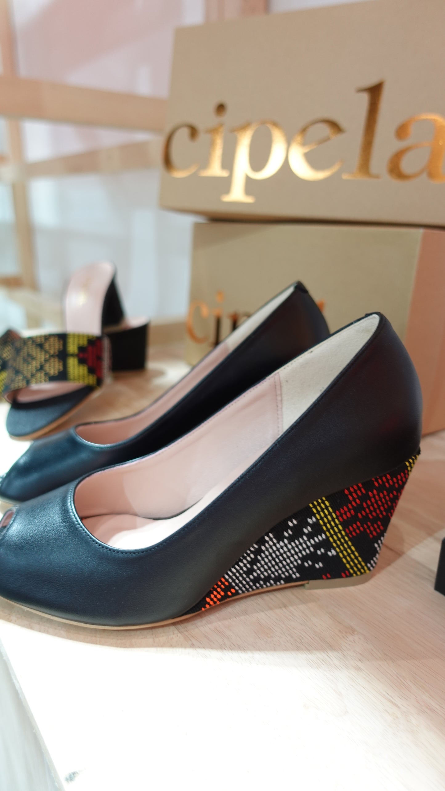 BIBI Leather Dastar Wedges