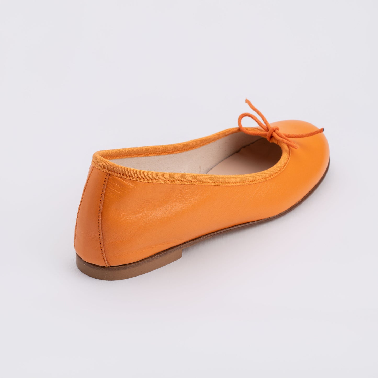 BALLERINA IN TANGERINE ORANGE