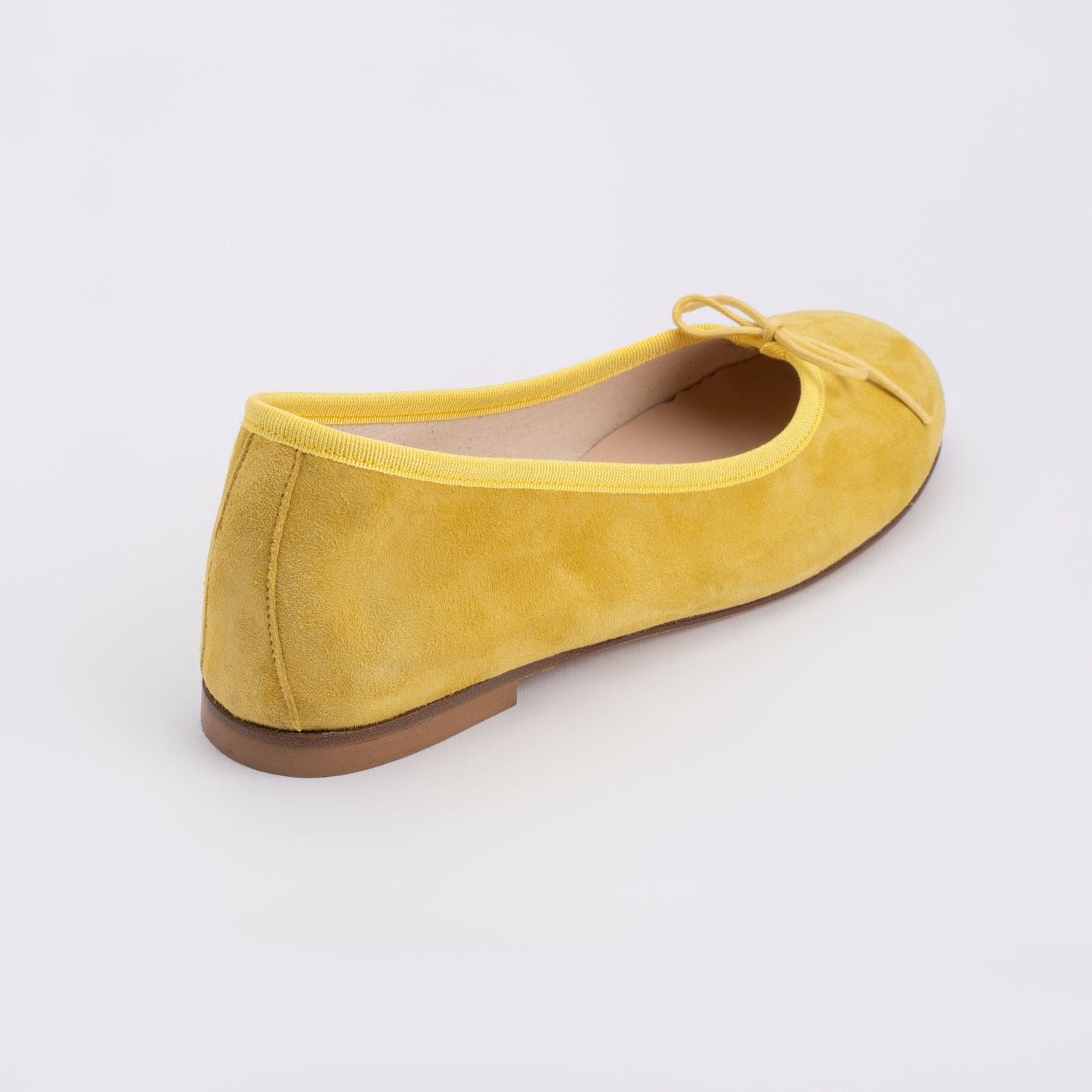 BALLERINA IN YELLOW