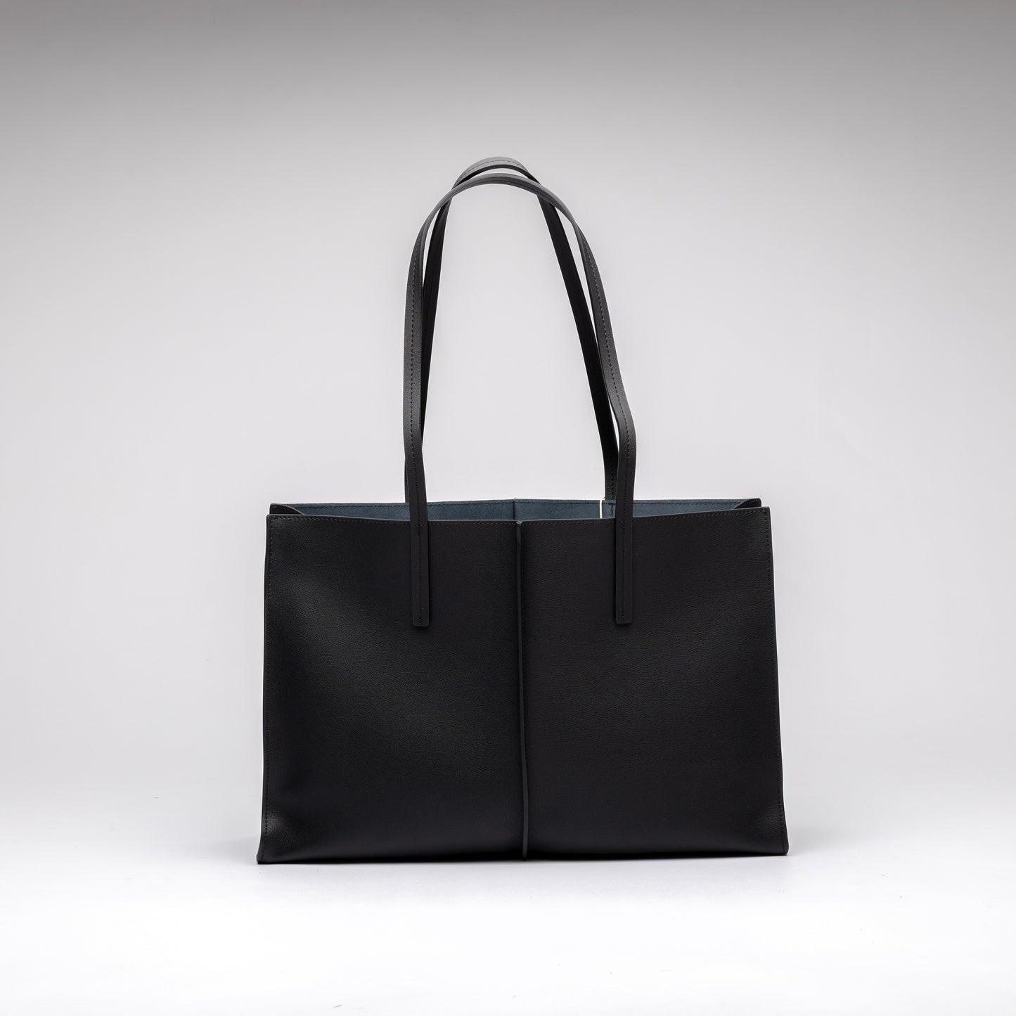 VERONICA TOTE IN NOIR